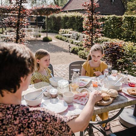 De Verloren Sinjoor Bladel Bagian luar foto